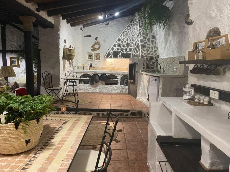 Casa Mara Casa Rural Con Terraza, Barbacoa Y Vistas Al Teide El Tanque Bagian luar foto